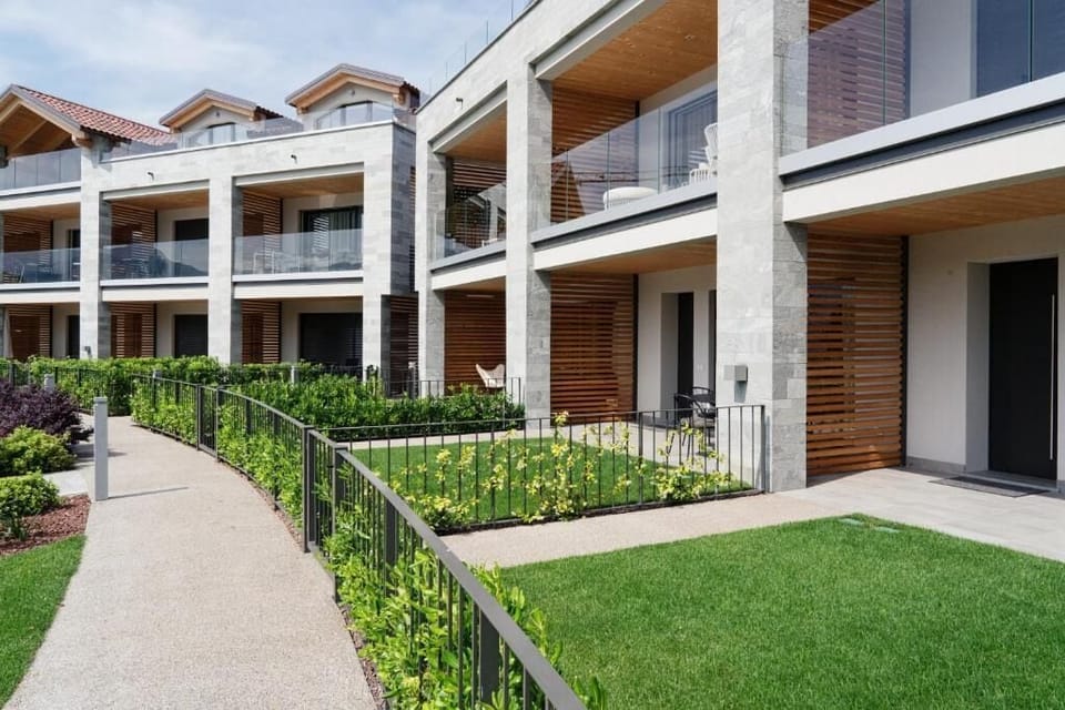 Deluxe Apartment, Lake View | Exterior