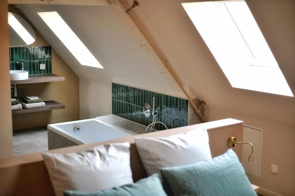 Deluxe Double Room, Patio, Courtyard View | Interior