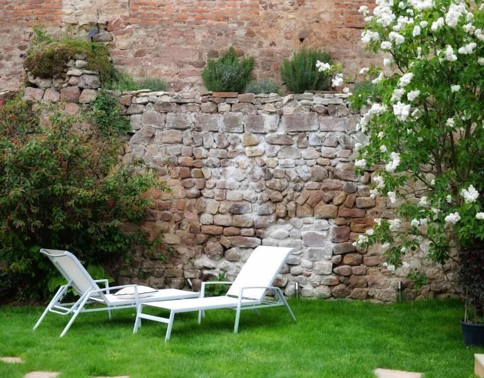 Maison 1686 Bed and Breakfast in Grand Est