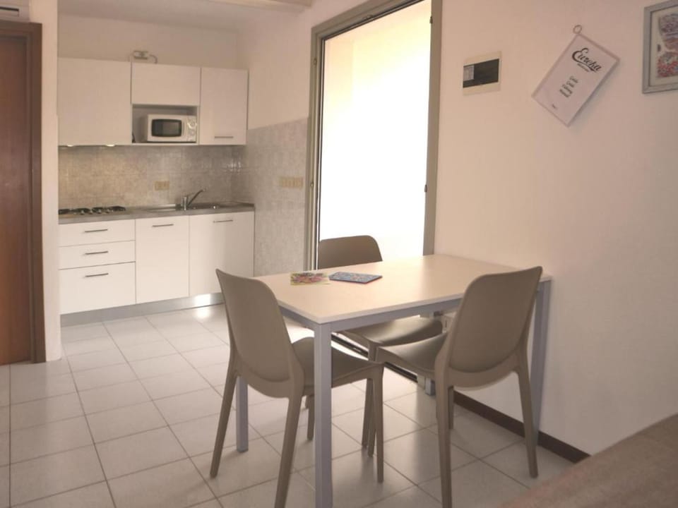 Studio, Terrace | Dining room