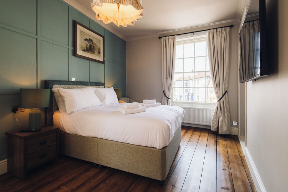 Standard Double Room | Bed sheets