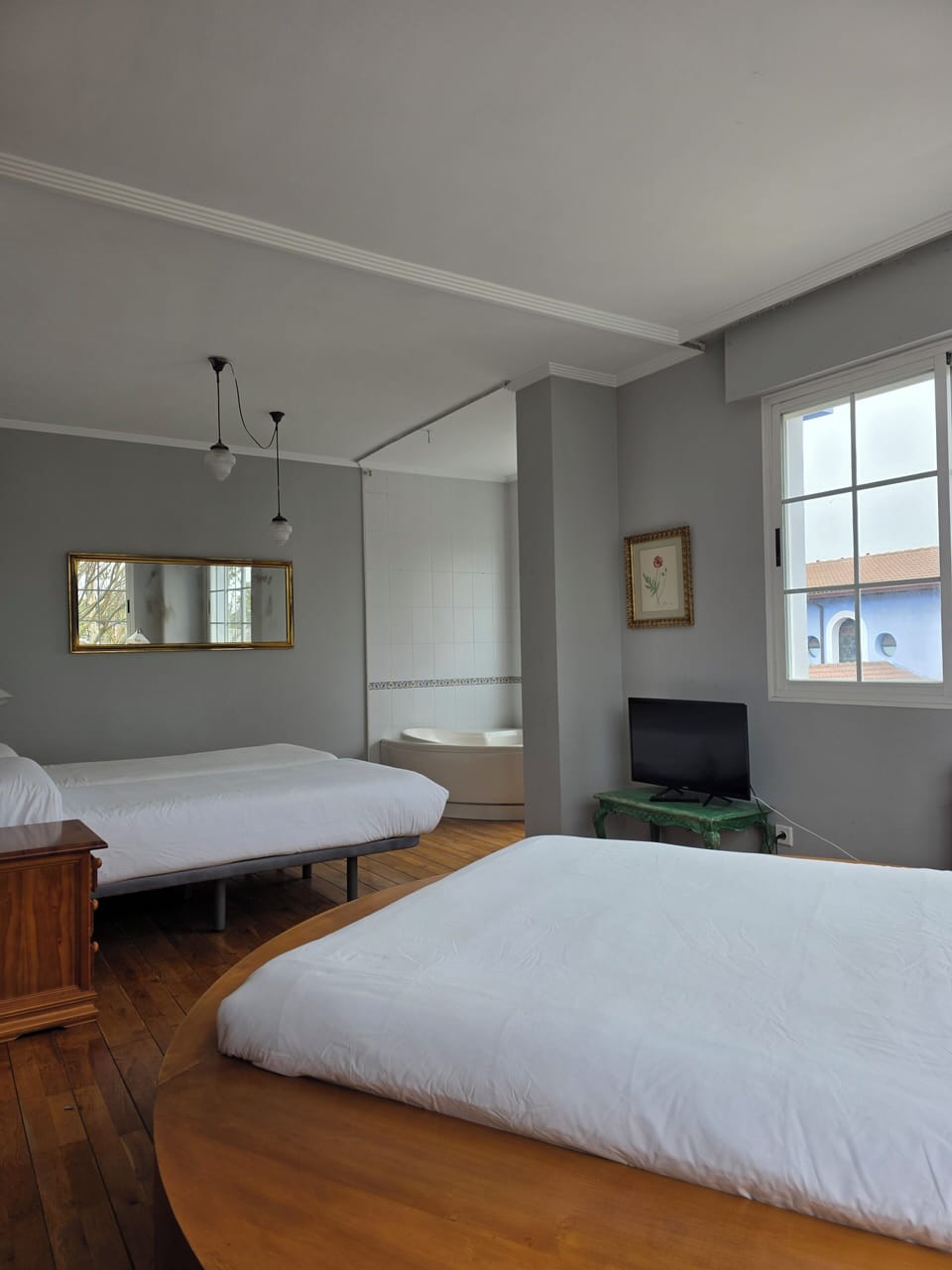 Quadruple Room, Balcony, Garden View | Desk