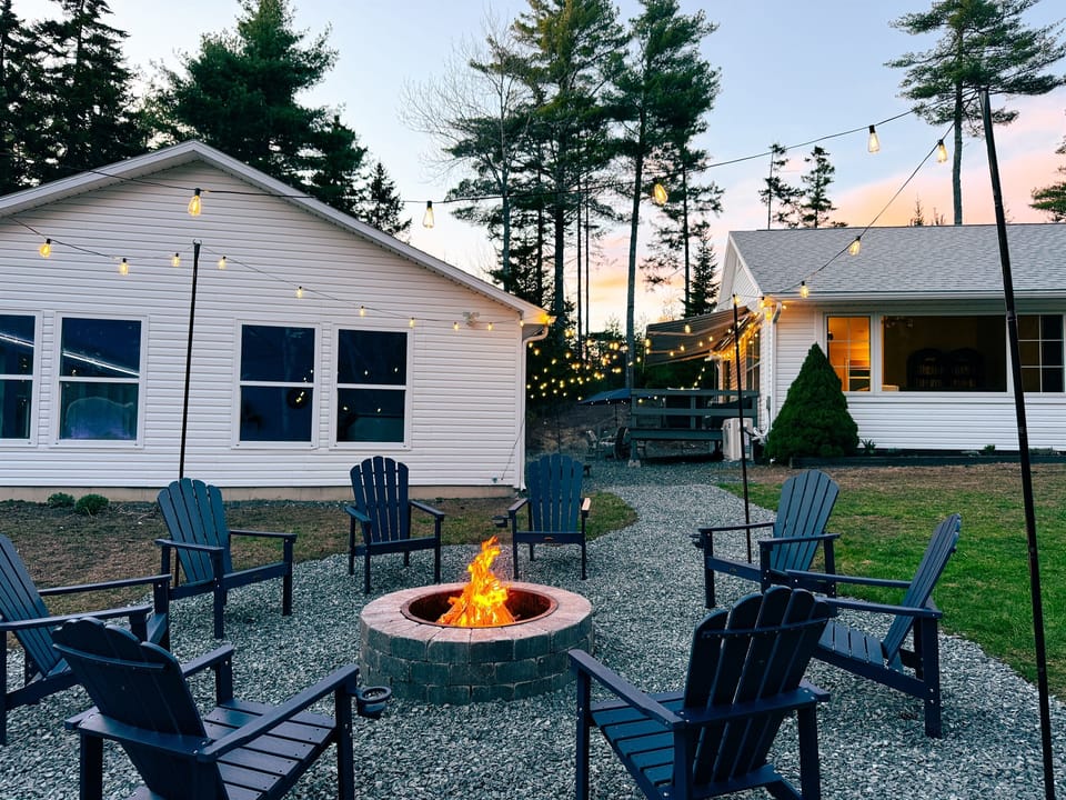 A Maine vacation wouldn't be complete without nights around the fire and under the stars.