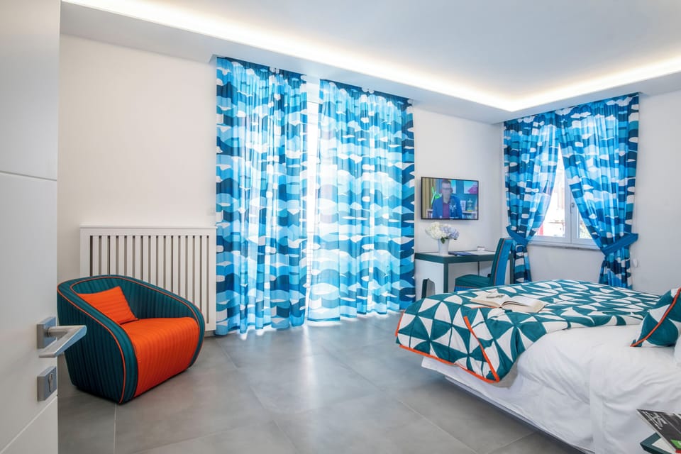 Deluxe Apartment, 4 Bedrooms, City View | Desk, iron/ironing board, WiFi (free)