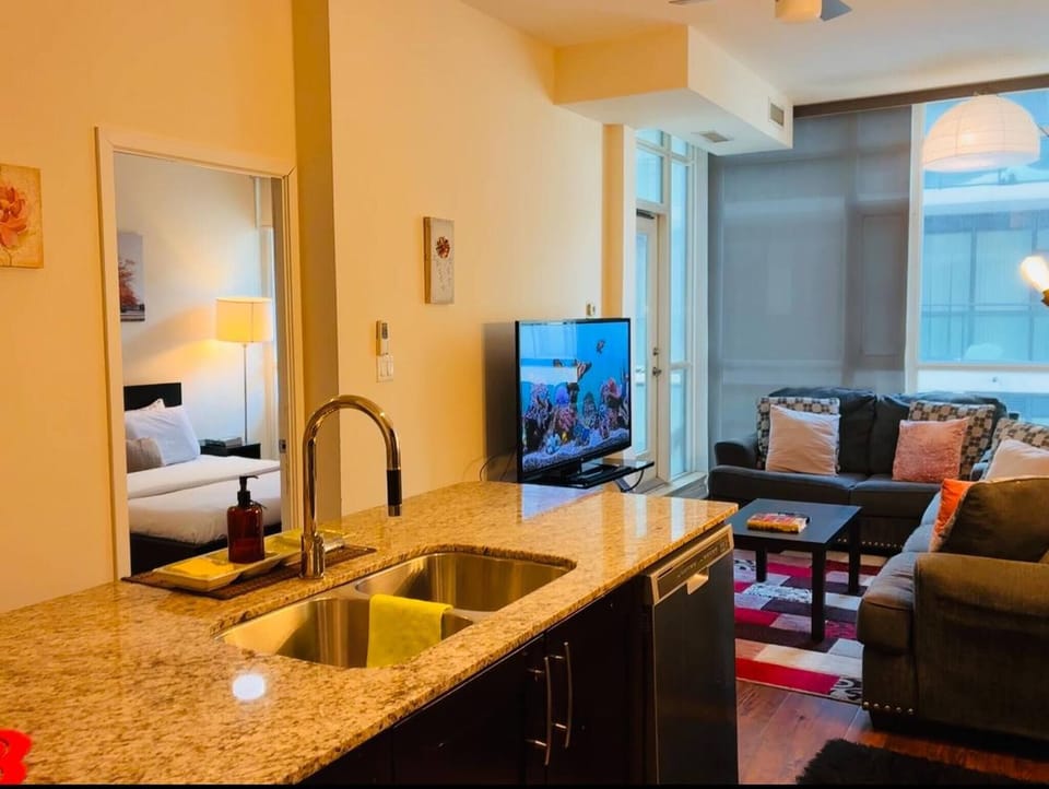 Condo, 1 Bedroom, Patio | Living room