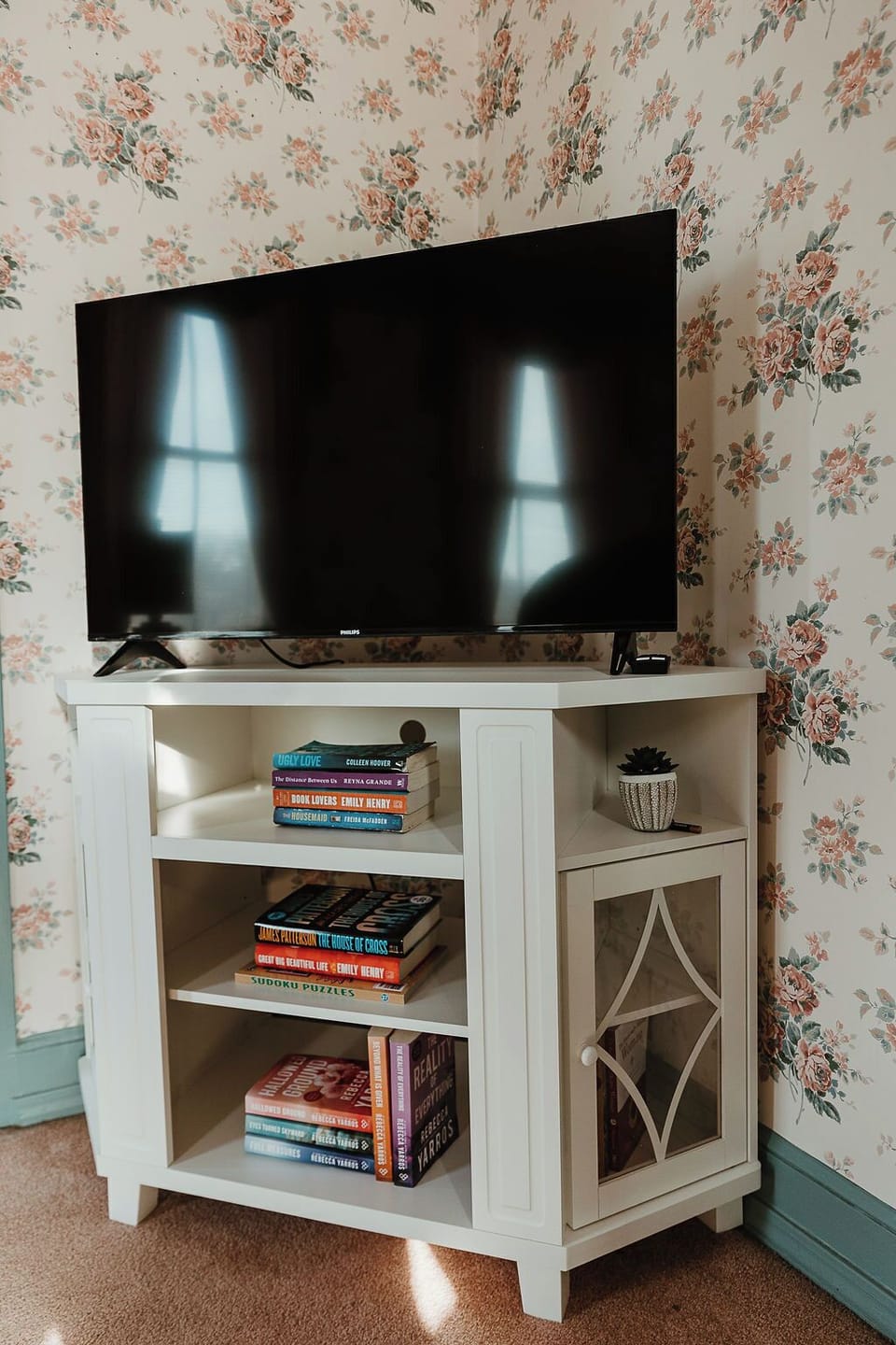 Suite | Interior