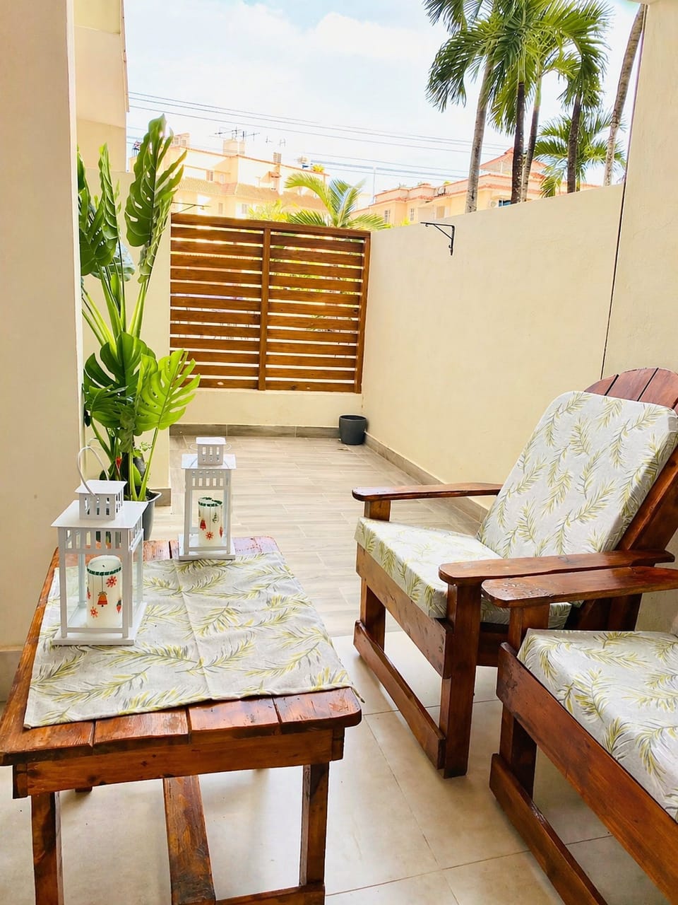 Basic Apartment | Terrace/patio