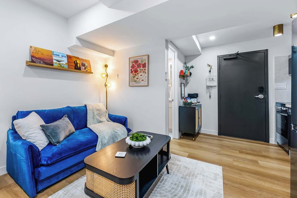Studio (0 Bedroom) | Interior