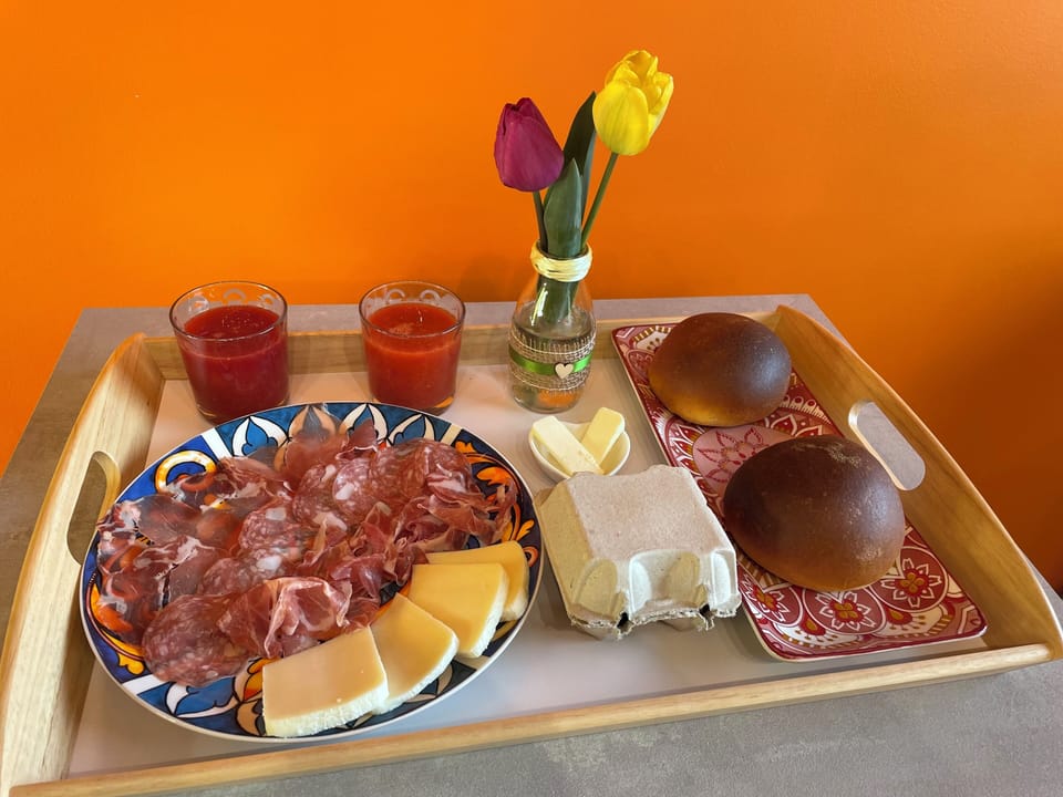 Breakfast meal