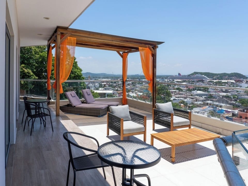 Terraza completamente exclusiva para nuestros huéspedes
