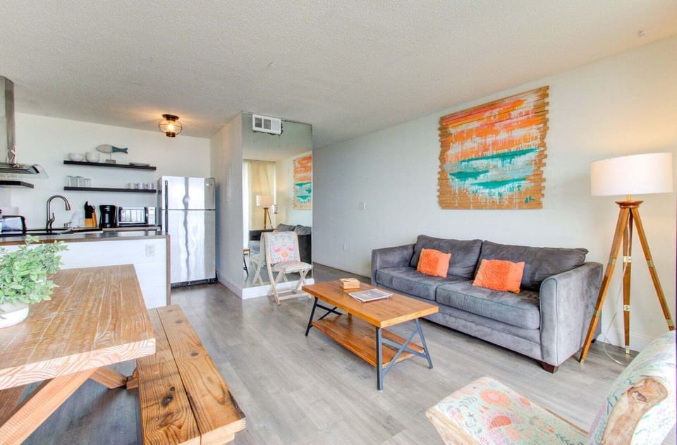 Atlantic Towers 311-print-005-007-Main Living Area-2048x1346-300dpi