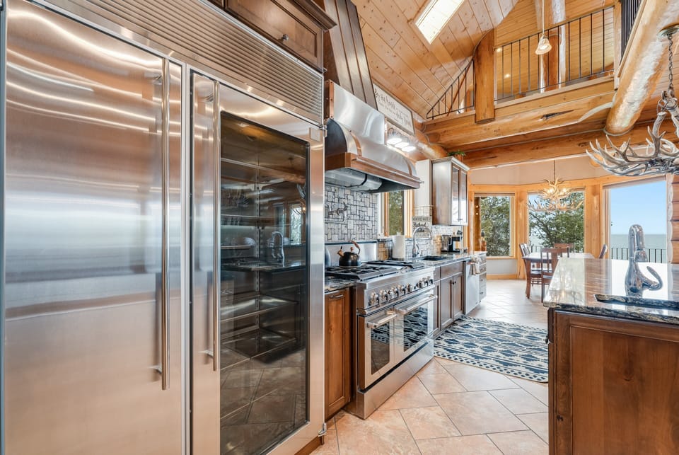 A large kitchen perfect for a family or large group. | Interior