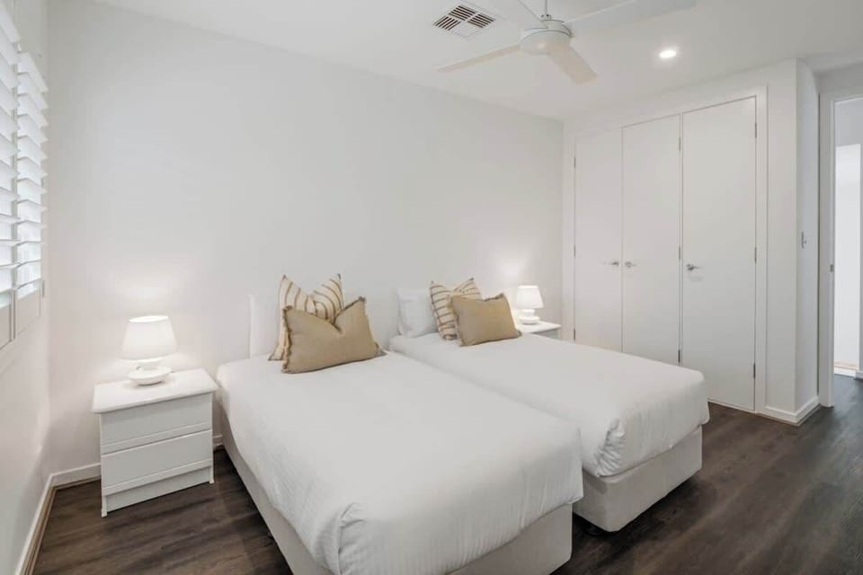 Twin bedroom.