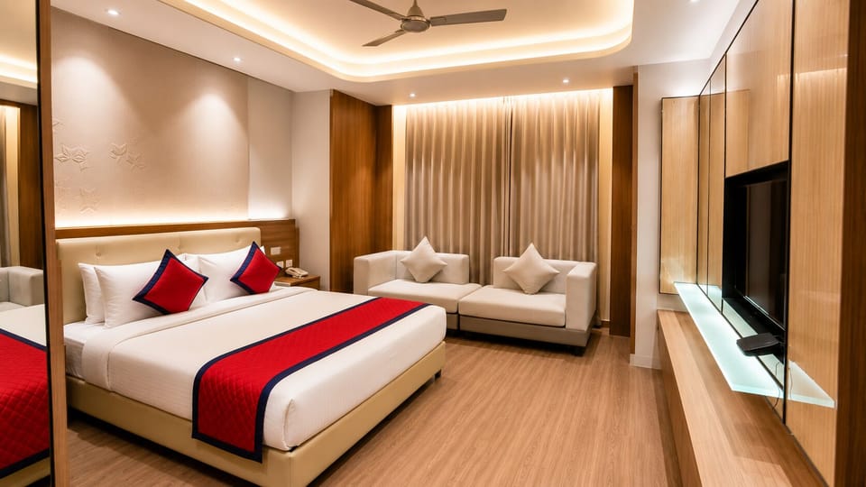 Deluxe Room | Premium bedding, minibar, in-room safe, desk