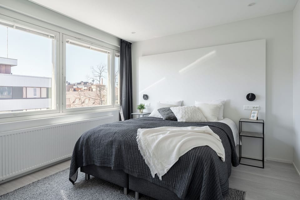 Top Floor Luxury - 2BR Scandi Home in City Center Apartment in Finland