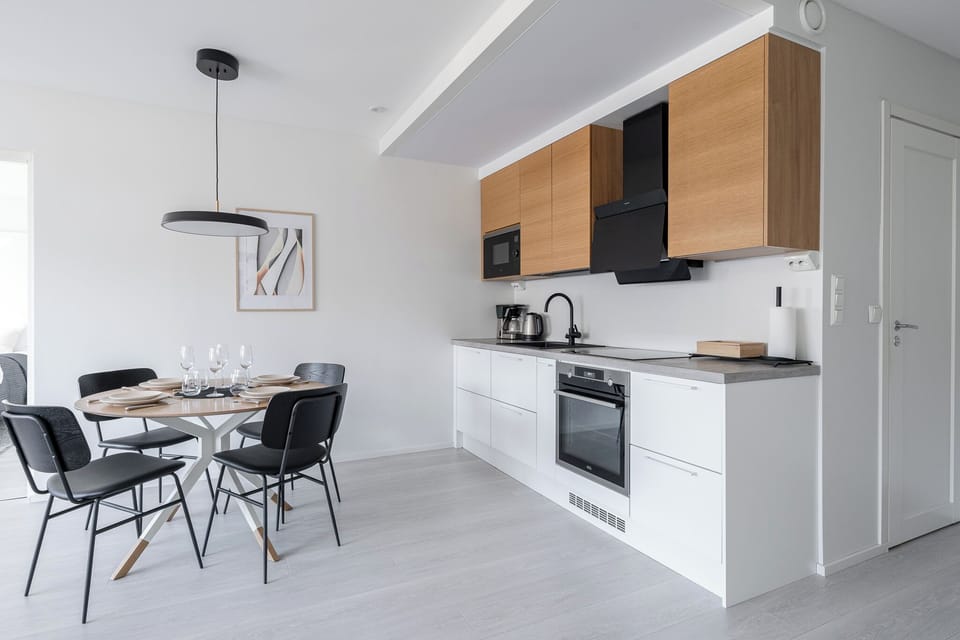 Superior Apartment, Balcony, City View | Private kitchen | Full-size fridge, microwave, oven, stovetop