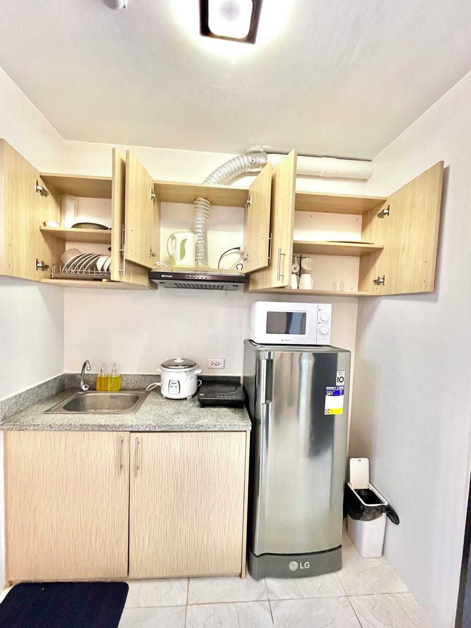 Family Condo, 2 Bedrooms, Kitchen, Courtyard View | Private kitchen