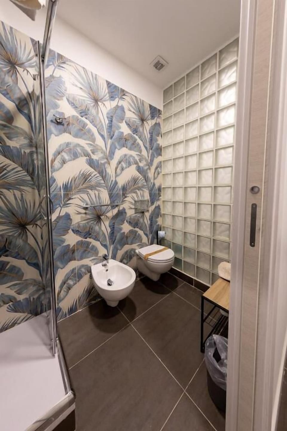 Superior Double Room, Courtyard View | Bathroom | Bidet
