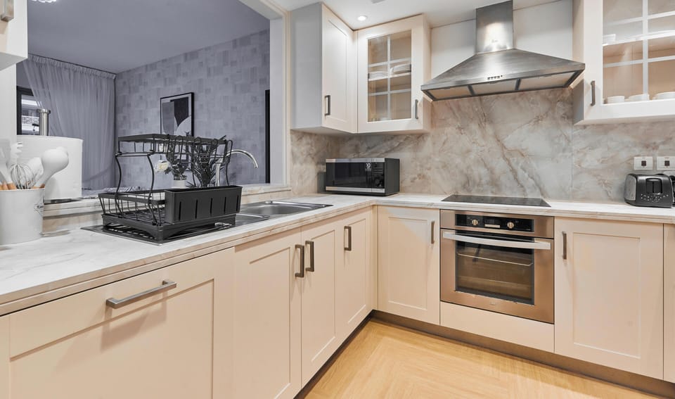 Superior Apartment | Private kitchen | Espresso maker, coffee/tea maker