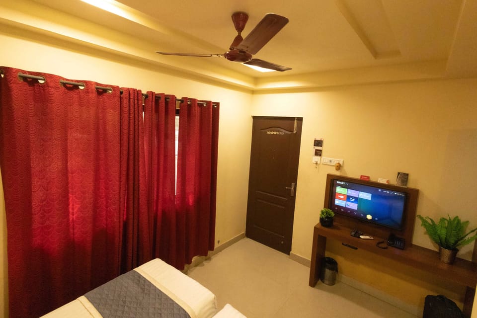 Deluxe Double Room | Desk, free WiFi