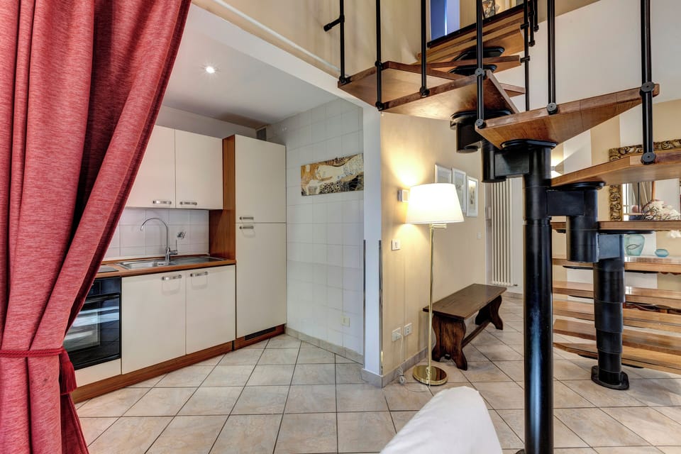 Duplex | Private kitchen | Toaster