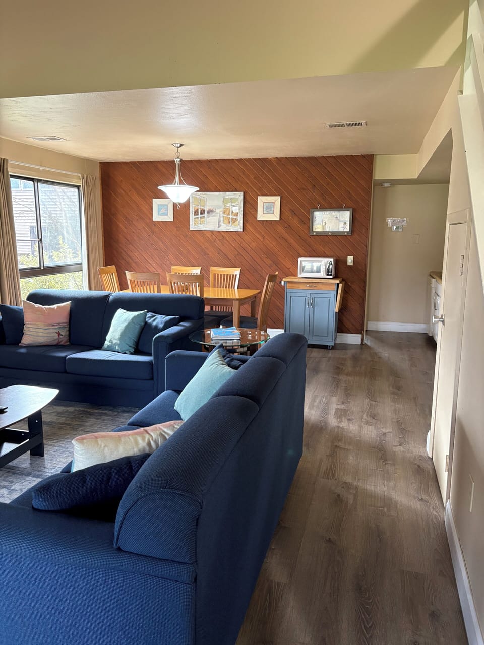 Comfortable seating to unwind after a day at Ocean City beaches