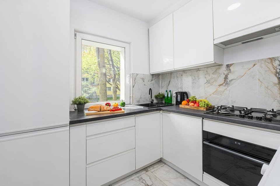 Comfort Apartment, City View | Private kitchen | Freezer