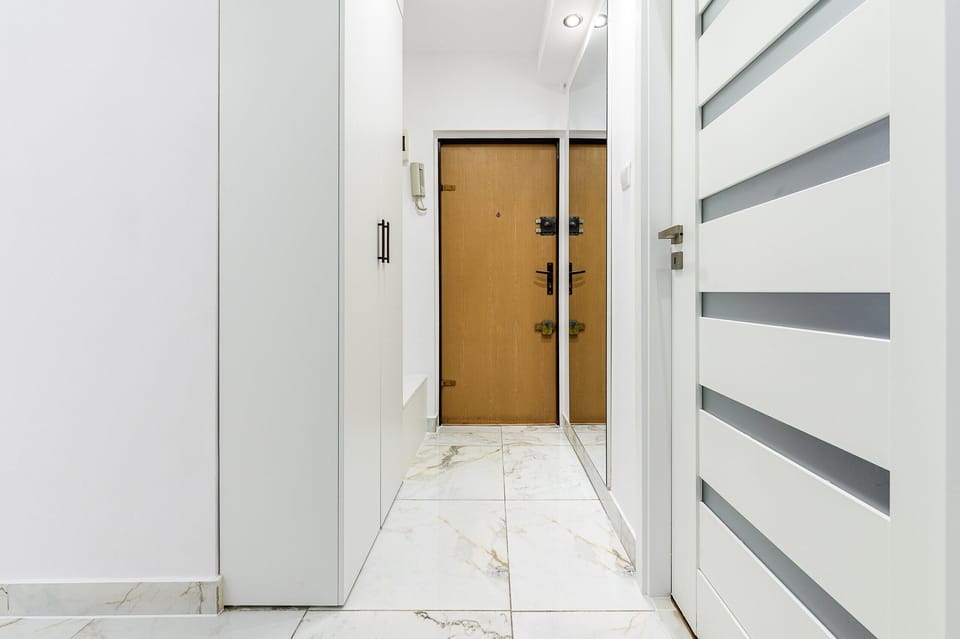 Comfort Apartment, City View | Premium bedding, blackout drapes, iron/ironing board, cribs/infant beds