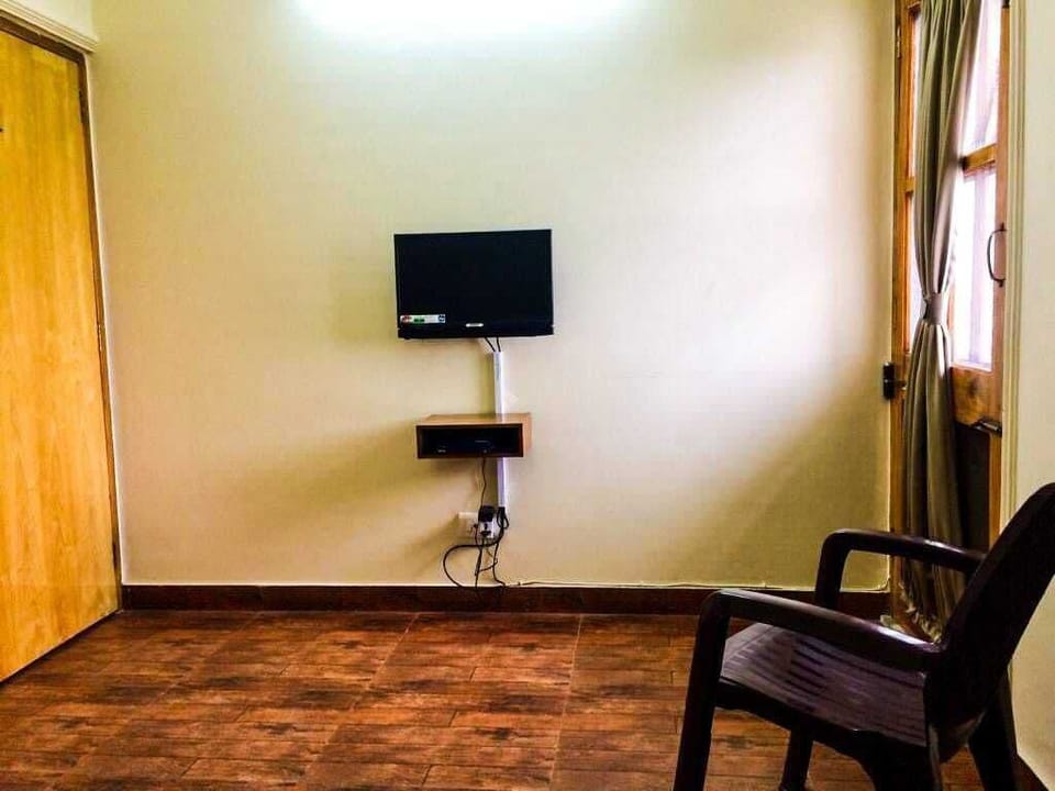 Premium Room | Desk, free WiFi