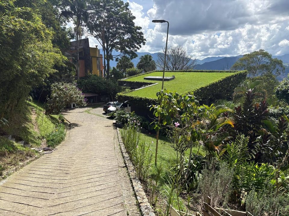 House, 3 Bedrooms, Balcony, Garden View | Property grounds
