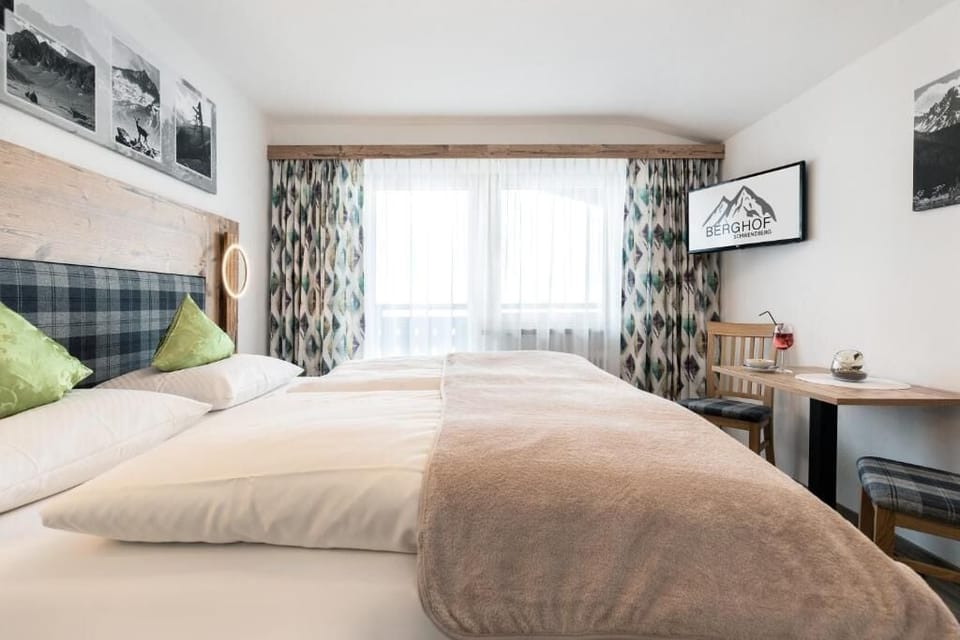 Basic Double Room, Balcony, Mountain View | Free WiFi