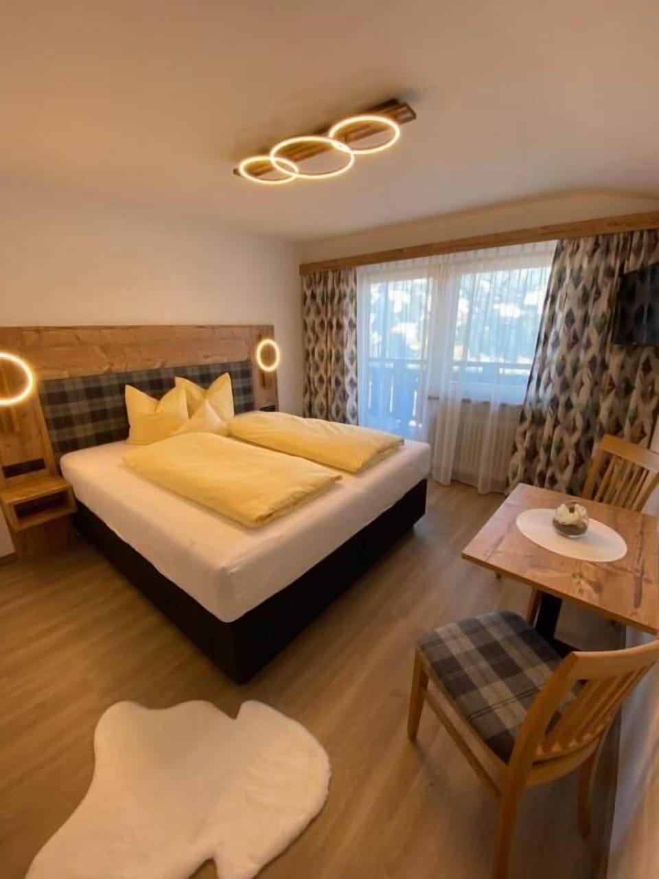 Basic Double Room, Balcony, Mountain View | Free WiFi