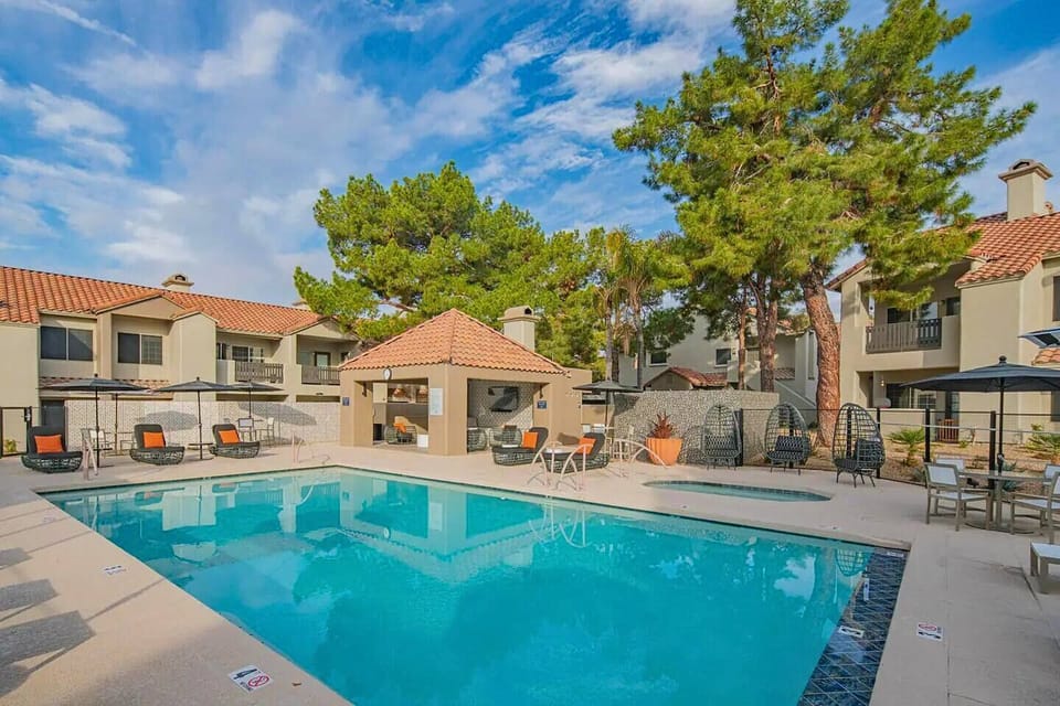 Pool #2. Beautiful pool area, ideal for unwinding.