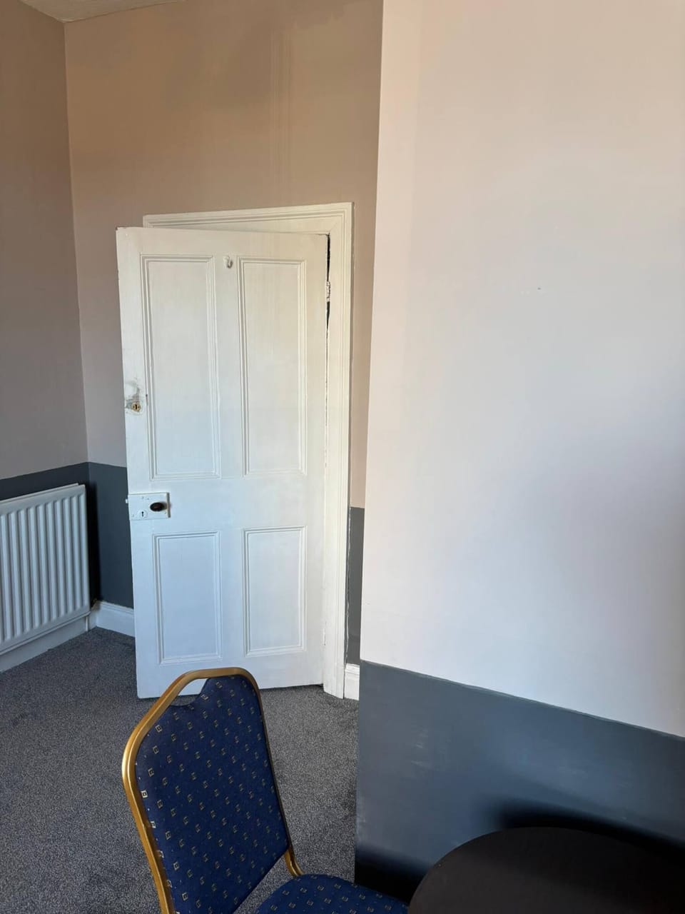 Shared Dormitory, 1 Bedroom, Balcony, Ocean View | Interior