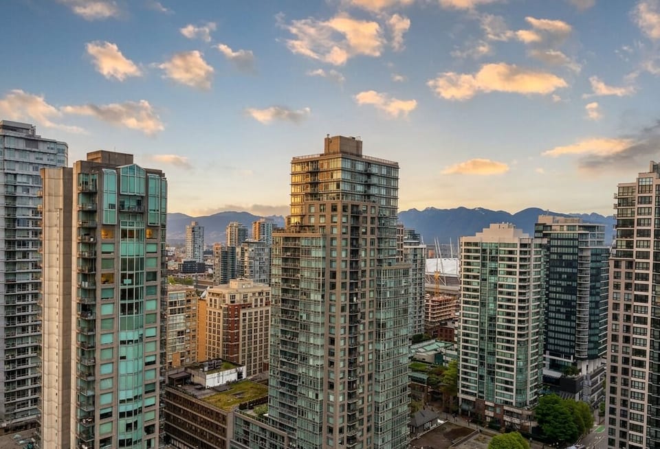 Enjoy stunning views of Vancouver's skyline & surrounding mountains.
