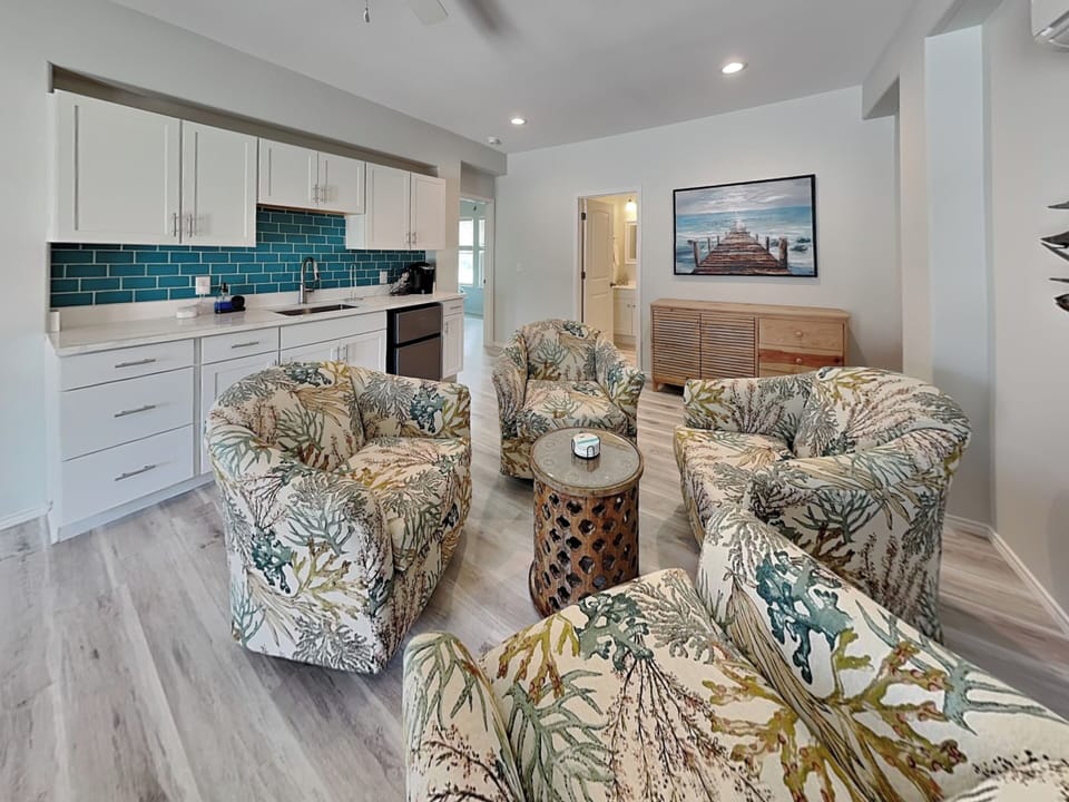 House (4 Bedrooms) | Property amenity