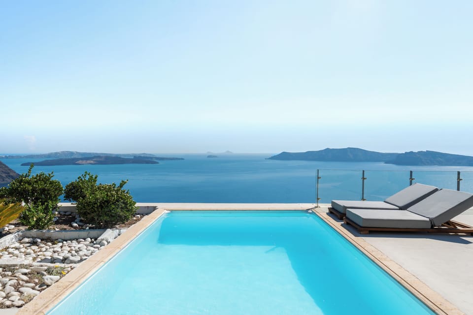 Private pool