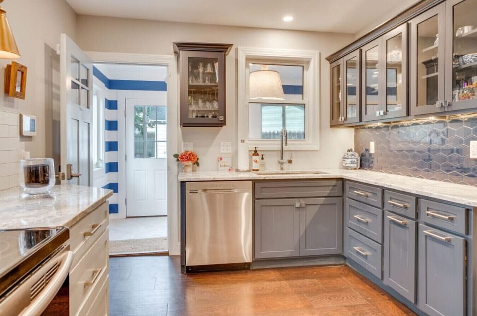 Kitchen | Stainless Steel Appliances | Dishwasher & Tile Backsplash