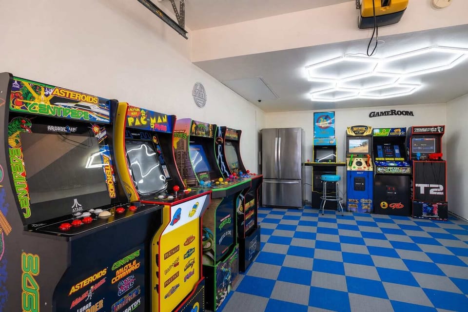 Entertainment for all ages - featuring a fully equipped arcade room right at home.
