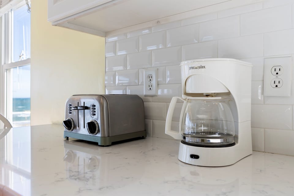 Morning Brew & toast, anyone?