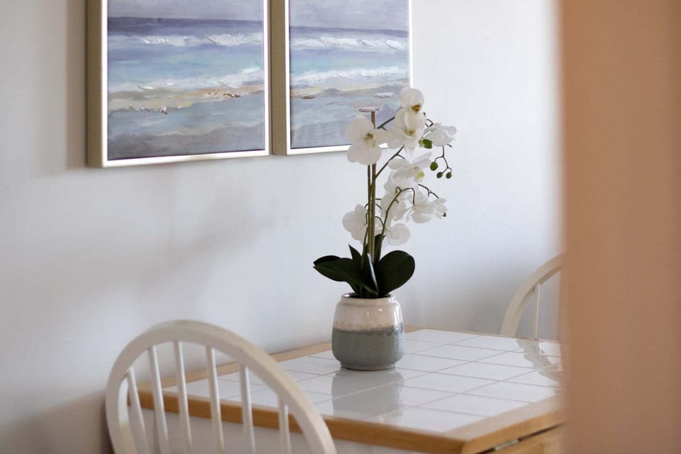 Coastal touches