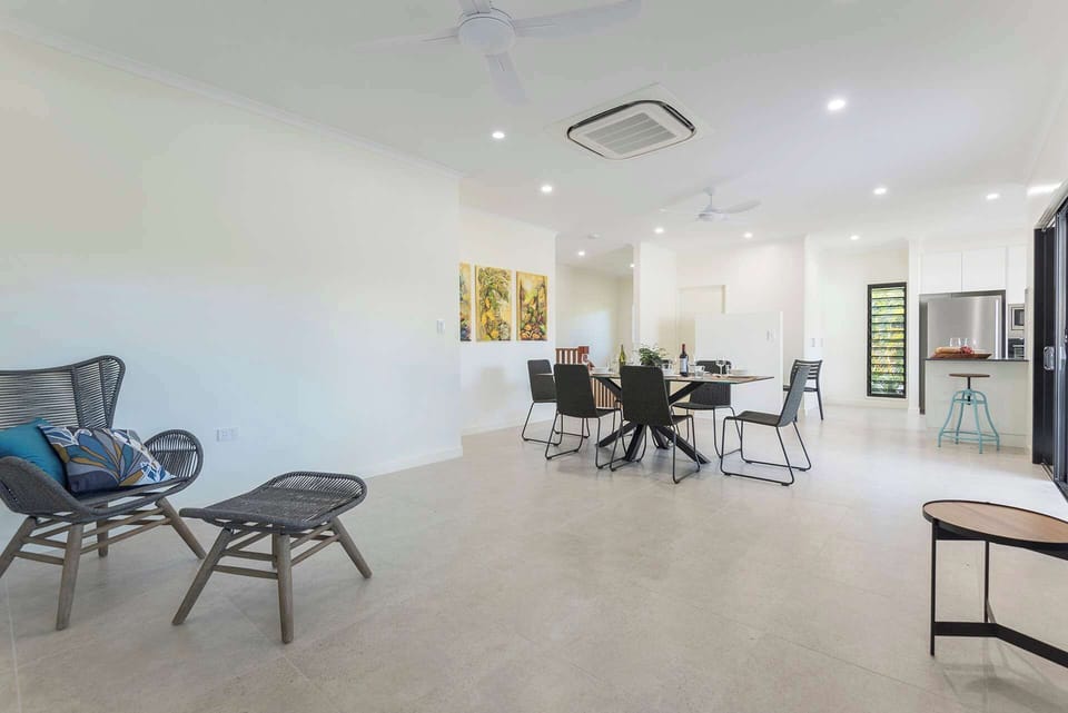 Second Lounge Downstairs