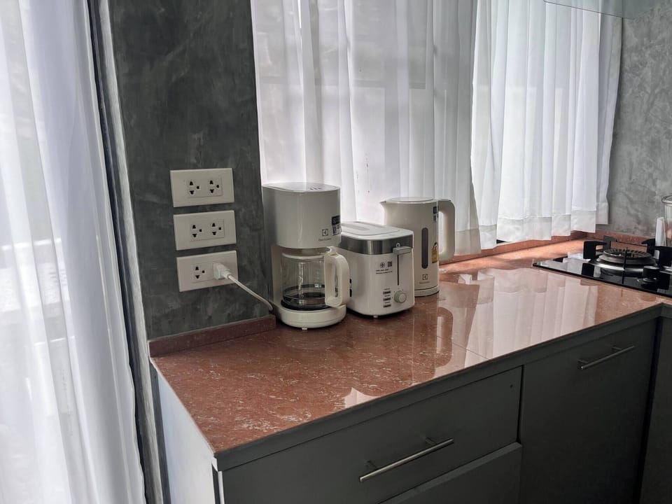 House, 2 Bedrooms, Patio | Private kitchen