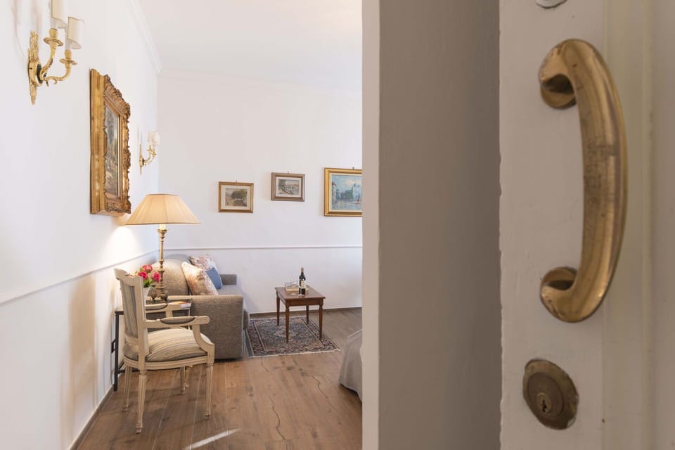 Living Room, Main Entrance