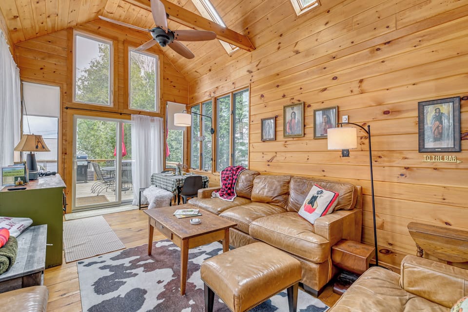 Living Room | Free WiFi | Electric Heating | Window A/C Units