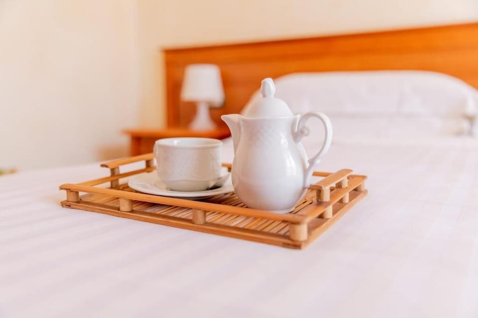 In-room safe, soundproofing, iron/ironing board, free WiFi