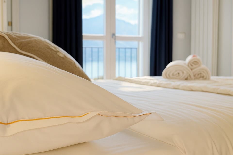 Superior House, Lake View | Premium bedding, down comforters, free minibar items, blackout drapes