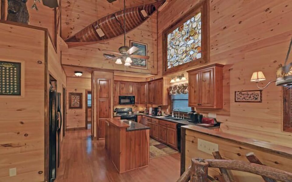 Kitchen fully equipped!