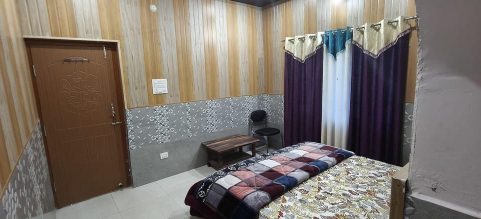 Deluxe Double Room, Balcony, Mountain View