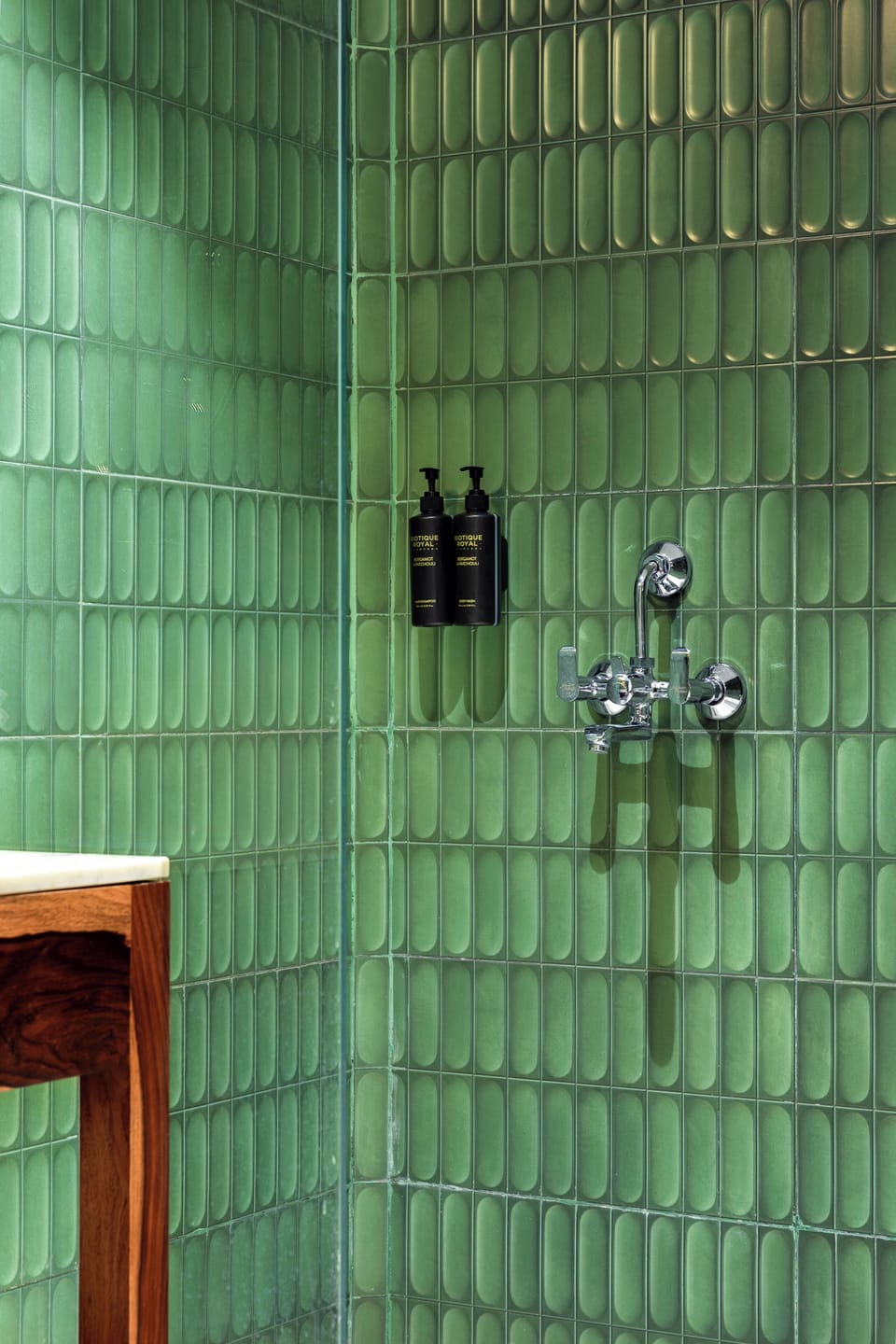 Shower, hair dryer, slippers, towels
